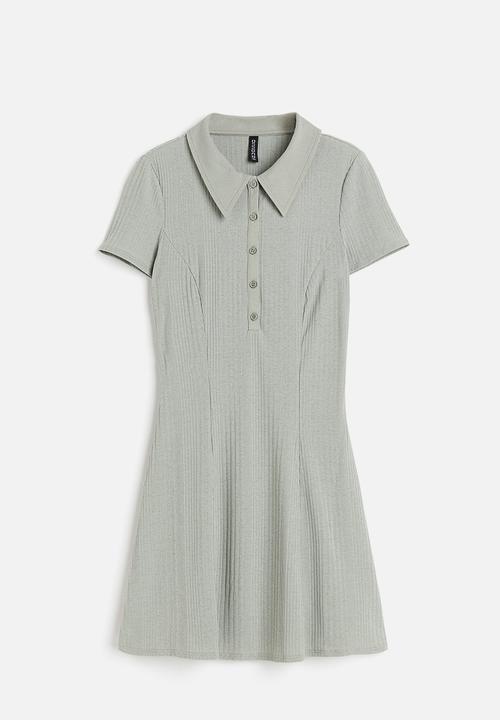 H&M - Ribbed collared dress - green