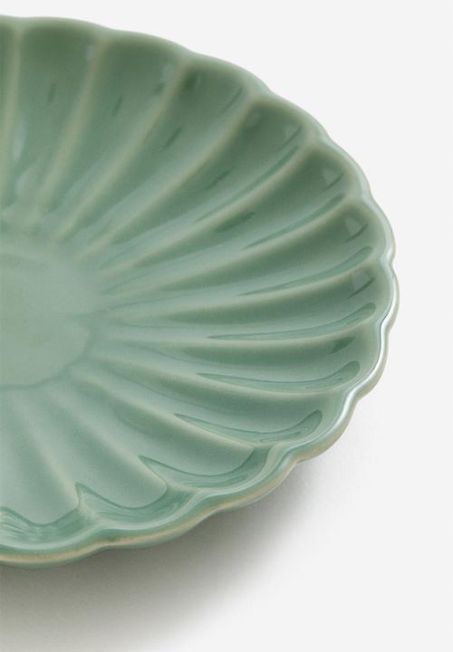 H&M - Small porcelain dish - green