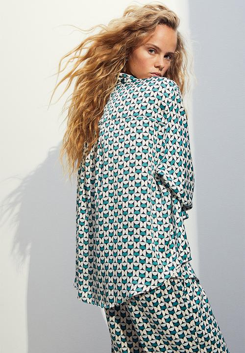 H&M - Satin shirt - green