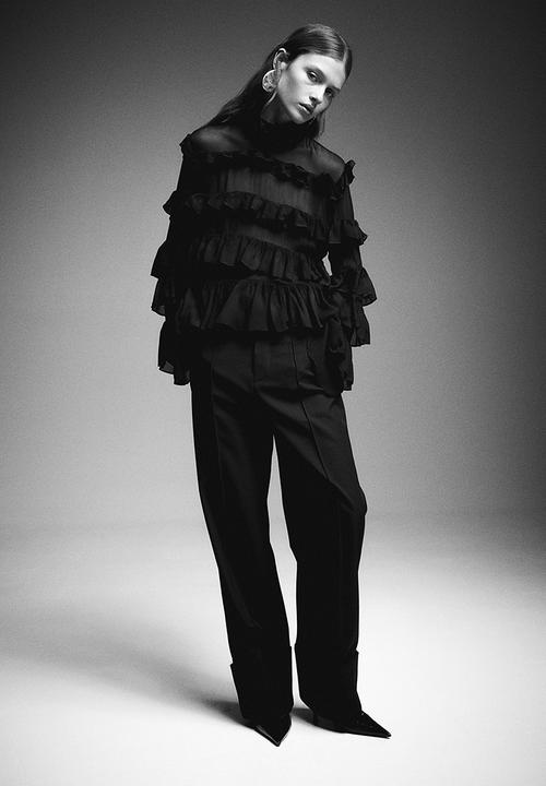 H&M - Frill-trimmed chiffon blouse - black