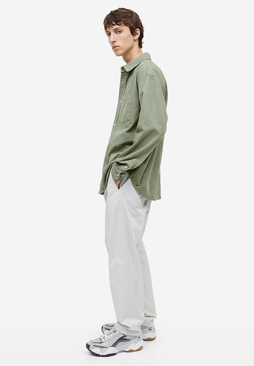 H&M - Relaxed fit corduroy shirt - green