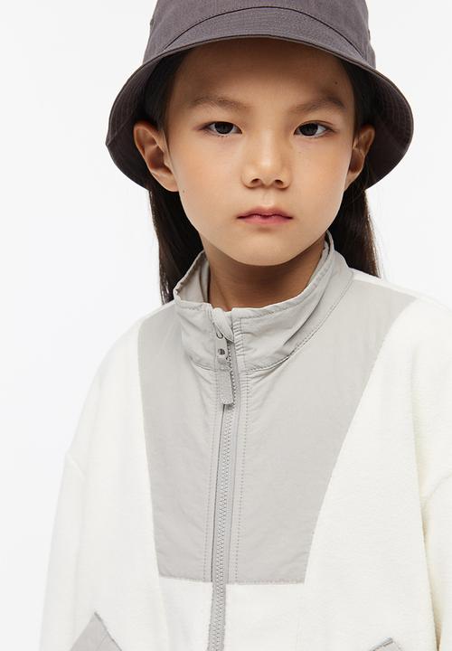 H&M - Oversized fleece jacket - cream/block-coloured