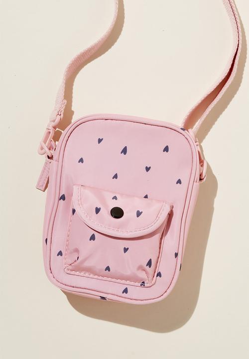Cotton On - Teddy cross body bag - zephyr/ditsy hearts
