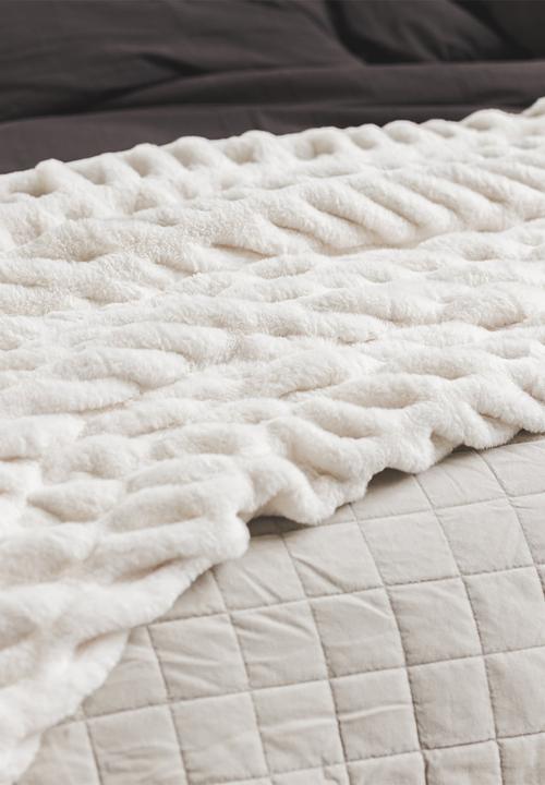 Hertex Haus - Siberia Fur - Blanco