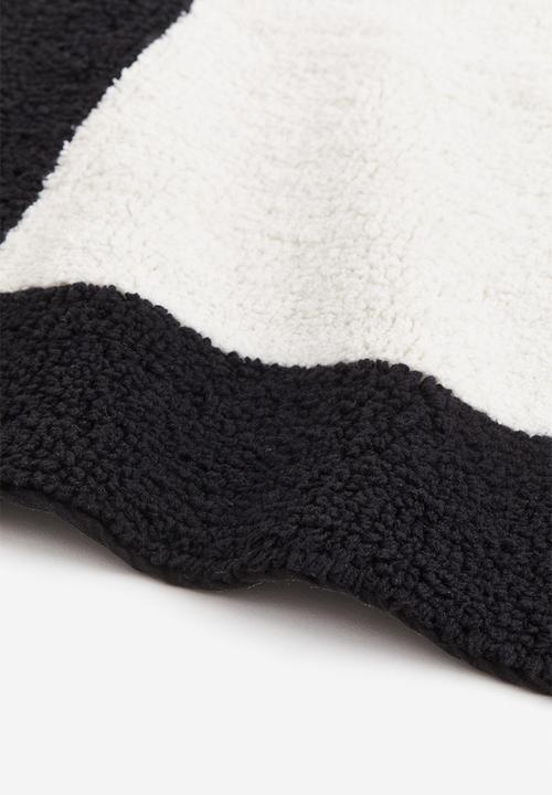 H&M - Tufted bath mat - black & white