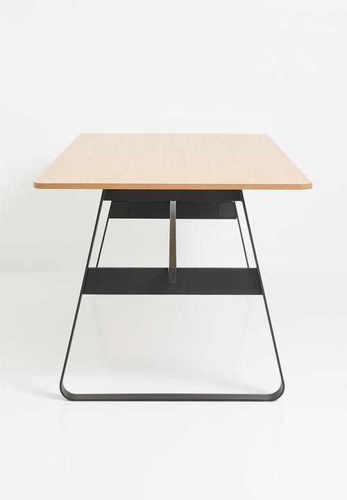 Sixth Floor - Aska dining table - natural