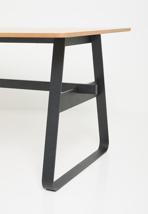Sixth Floor - Aska dining table - natural