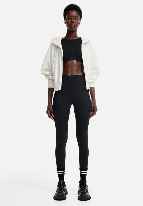 H&M - Drymove™ medium support sports bra - black