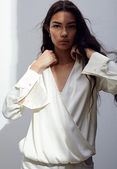 H&M - Wrapover satin blouse - white