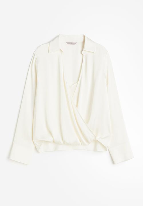 H&M - Wrapover satin blouse - white