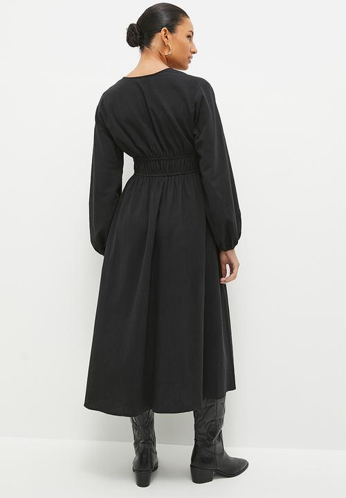 Superbalist - Empire shirred bodice  midi dress - black