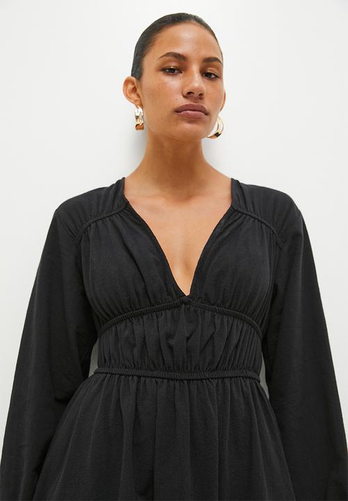 Superbalist - Empire shirred bodice  midi dress - black