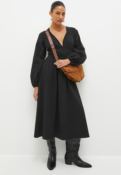 Superbalist - Empire shirred bodice  midi dress - black
