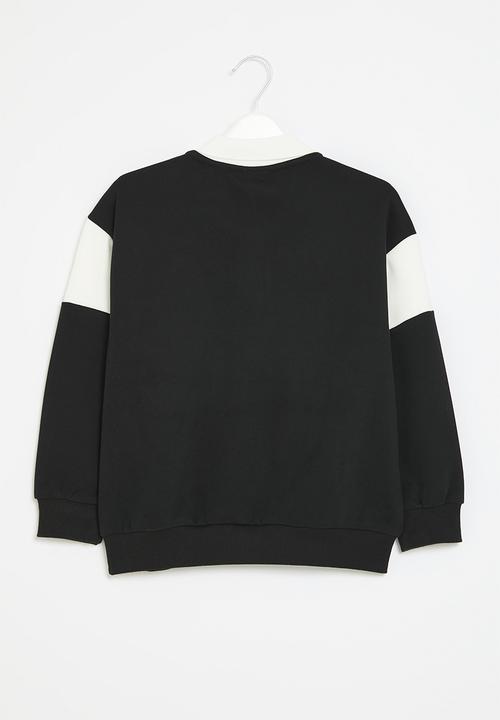 Pop Candy - Collared front button top - black and white