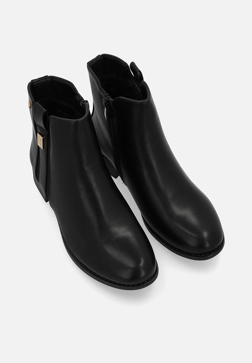 Butterfly Feet - Huda 10 ankle boot - black