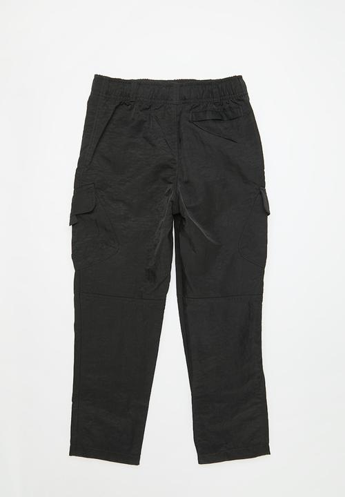 Nike - Nike woven cargo pants - black