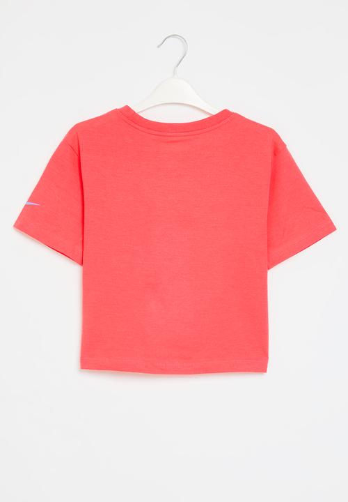 Nike - Nike swoosh varsity outline tee - ember glow