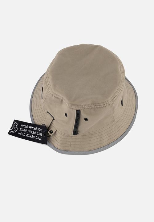 S.P.C.C - Ferrera bucket hat - sandstone