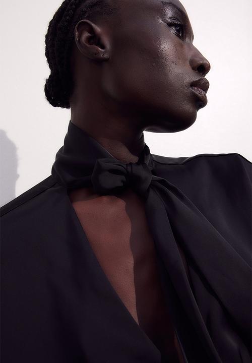 H&M - Tie-detail blouse - black