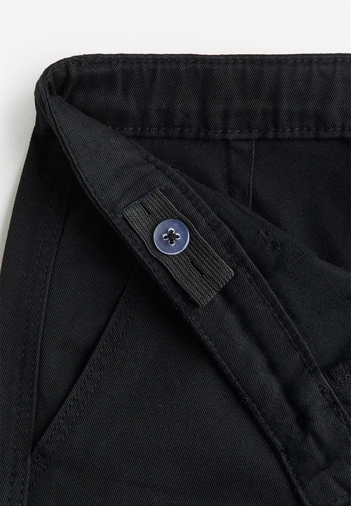 H&M - Relaxed fit chinos - black
