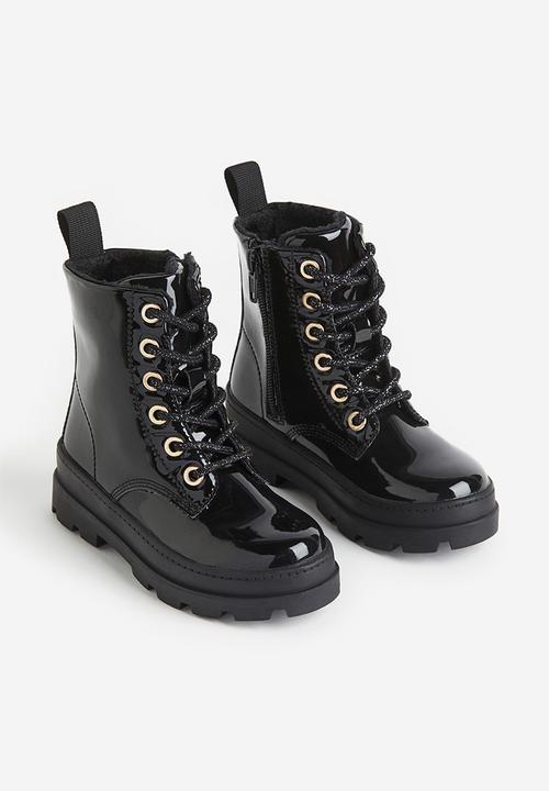 H&M - Warm-lined lace-up boots - black