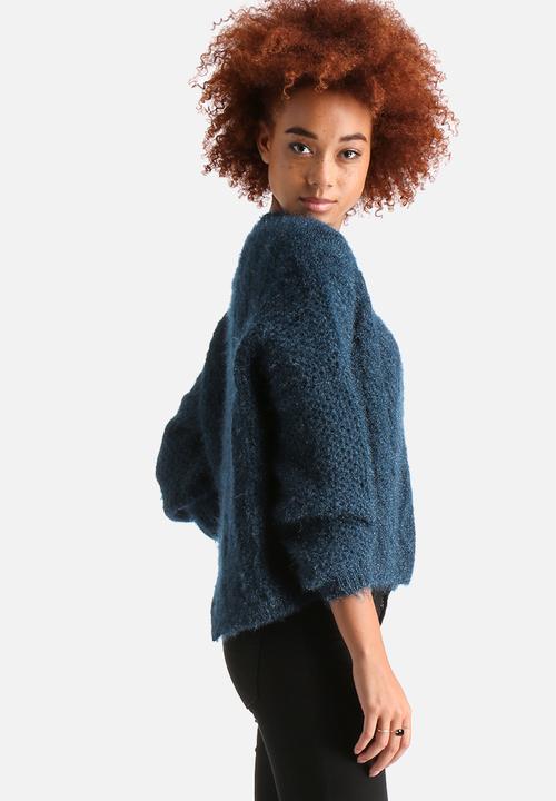 AX Paris - Ribbed Knitted Split Back Jumper