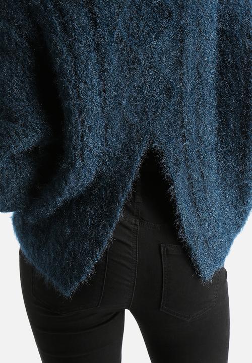 AX Paris - Ribbed Knitted Split Back Jumper
