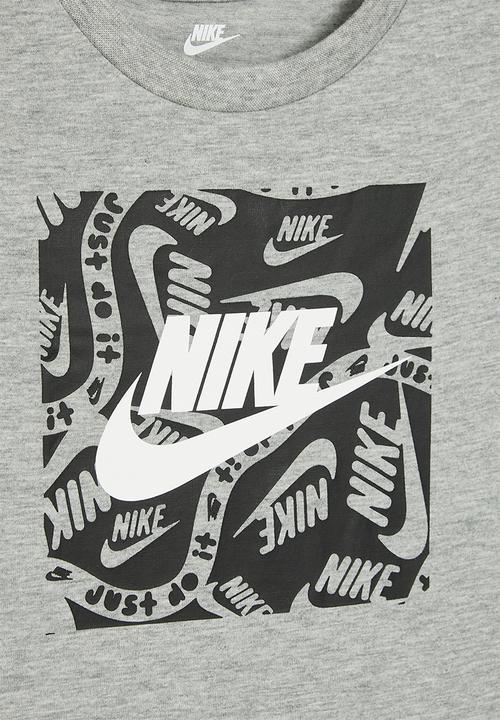 Nike - Nike brandmark square basic tee - dk grey heather