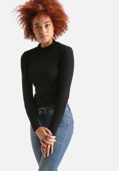 AX Paris - Cropped Polo Neck Top