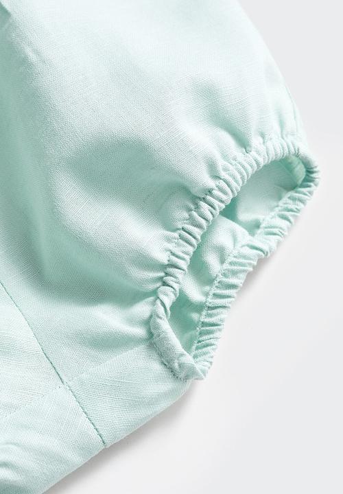 MANGO - Shorts tomas - pastel green