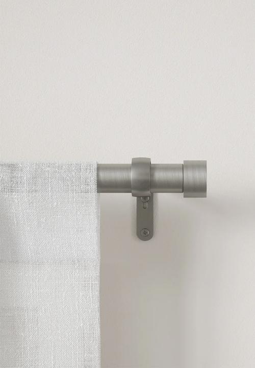 Umbra - CAPPA Expandable Single Curtain Rod Brushed Chrome 305-457cm