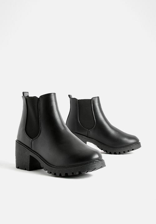 boohoo - Chunky cleated chelsea boots - black