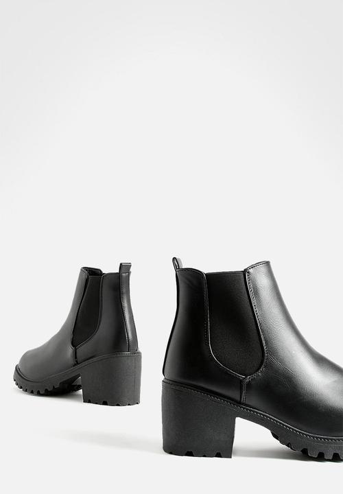 boohoo - Chunky cleated chelsea boots - black
