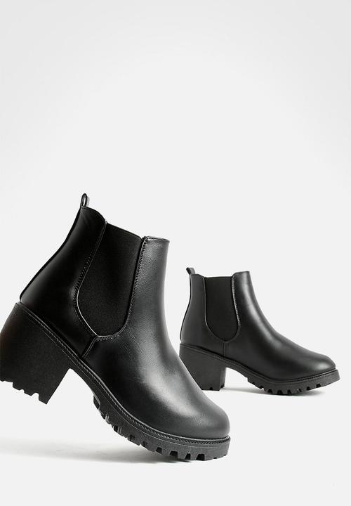 boohoo - Chunky cleated chelsea boots - black
