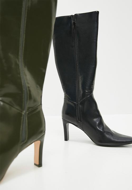 Public Desire - Pose textured boot - black
