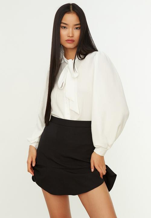 Trendyol - Scarf Shirt - Ecru