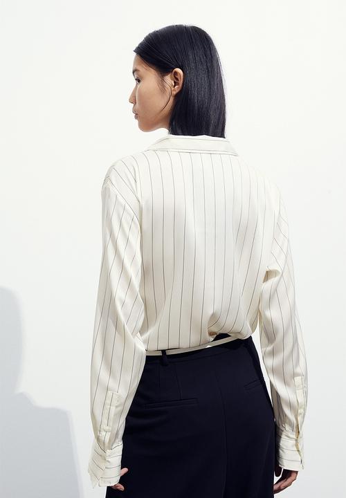 H&M - V-neck blouse - white