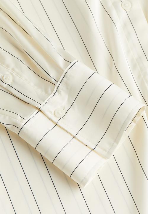 H&M - V-neck blouse - white