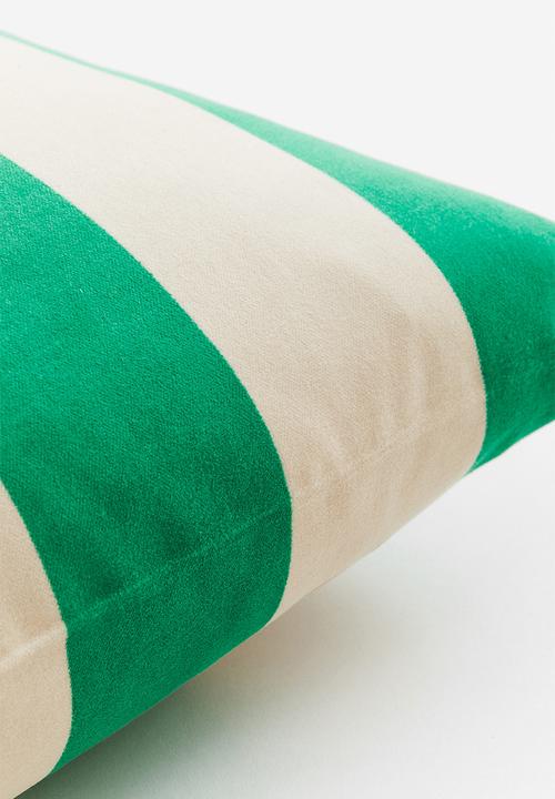 H&M - Velvet cushion cover - green