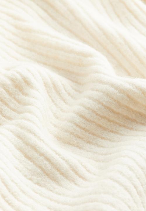 H&M - Off-the-shoulder jumper - cream