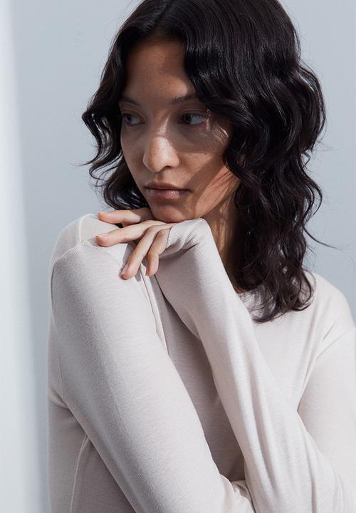 H&M - Long-sleeved lyocell top - light beige