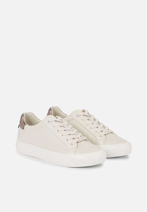 Calvin Klein - Vulc lace up - dk ecru