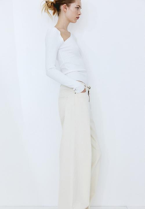 H&M - Asymmetric-neck jumper - white