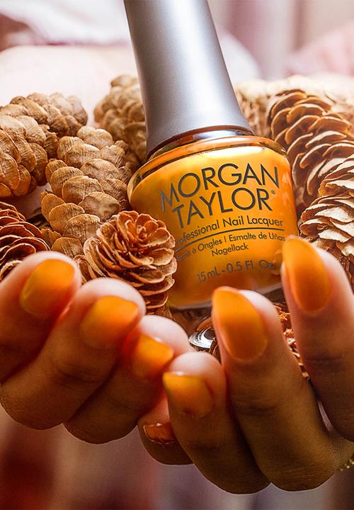 Morgan Taylor - Nail Lacquer - Golden Hour Glow 15ml