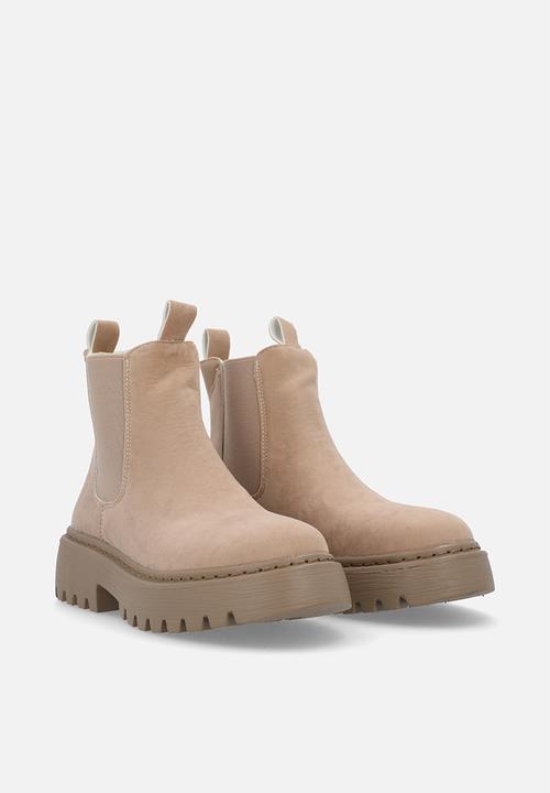 Pop Candy - Faux suede chelsea boots - beige