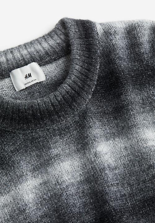 H&M - Regular fit jumper - black/striped