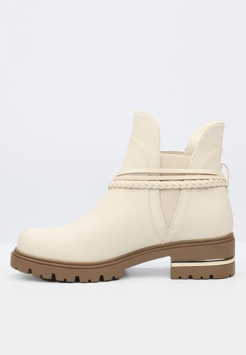 Miss Black - Vadar 3 trim ankle boot - bone