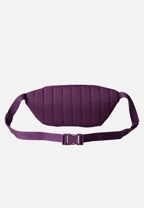 The North Face - Berkeley Lumbar - Black Currant Purple-Yellow Silt