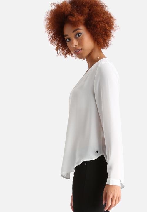 GUESS - Pop Over Blouse