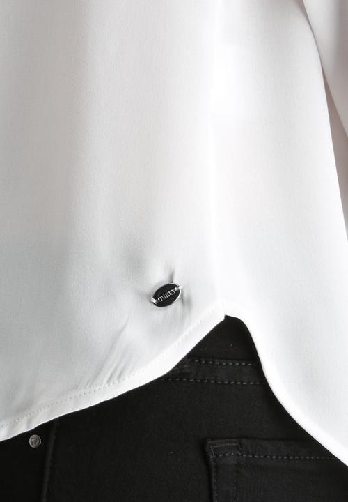 GUESS - Pop Over Blouse